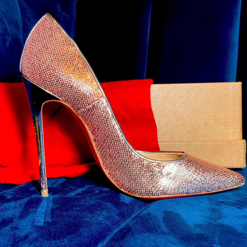 Christian Louboutin So Kate
